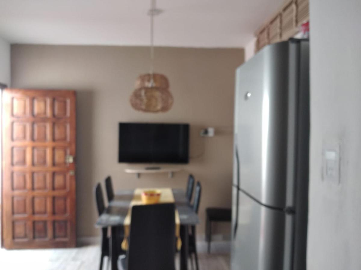 Las Rosas 2 Apartment *